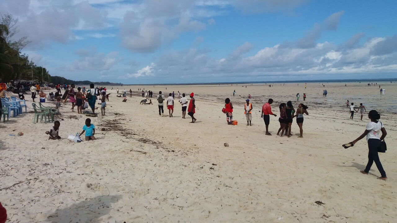 Kenyatta Public Beach - Beaches in Kenya